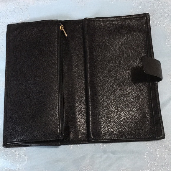Lonchamp Vintage Black Leather Wallet - Picture 4 of 16